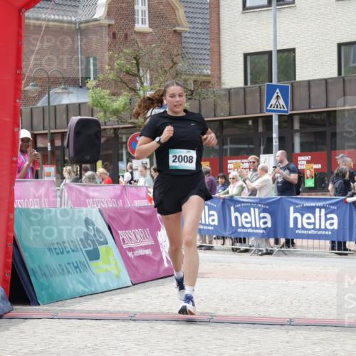 10.05.2026 - 8. Wedeler Halbmarathon Yannick Fuchs http://msf.ph/oto/9728781 10.05.2026 12:14:07 Ziel 64, 318, 2008 meine-sportfotos.de