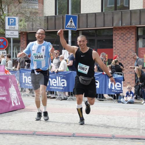 10.05.2026 - 8. Wedeler Halbmarathon Yannick Fuchs http://msf.ph/oto/9728826 10.05.2026 12:14:14 Ziel 1044, 2067 meine-sportfotos.de