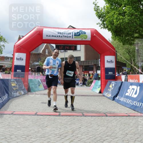 10.05.2026 - 8. Wedeler Halbmarathon Yannick Fuchs http://msf.ph/oto/9728884 10.05.2026 12:14:17 Ziel 1044, 2067 meine-sportfotos.de