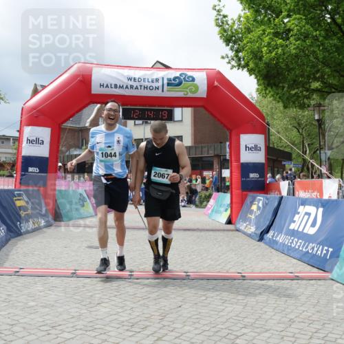 10.05.2026 - 8. Wedeler Halbmarathon Yannick Fuchs http://msf.ph/oto/9728895 10.05.2026 12:14:17 Ziel 1044, 2067 meine-sportfotos.de