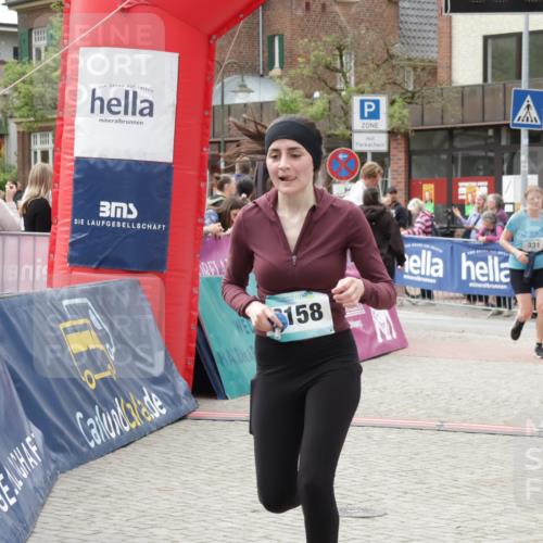 10.05.2026 - 8. Wedeler Halbmarathon Yannick Fuchs http://msf.ph/oto/9729052 10.05.2026 11:43:09 Ziel 331, 649, 650, 849, 973, 2073, 2158 meine-sportfotos.de