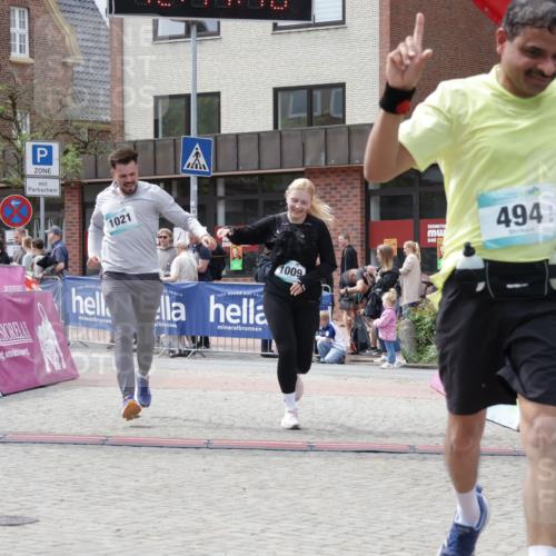10.05.2026 - 8. Wedeler Halbmarathon Yannick Fuchs http://msf.ph/oto/9729087 10.05.2026 12:14:46 Ziel 231, 494, 1009, 1021 meine-sportfotos.de