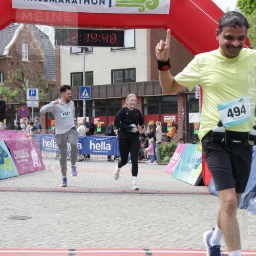 10.05.2026 - 8. Wedeler Halbmarathon Yannick Fuchs http://msf.ph/oto/9729097 10.05.2026 12:14:46 Ziel 231, 494, 1009, 1021 meine-sportfotos.de