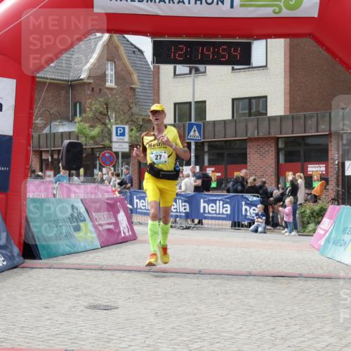 10.05.2026 - 8. Wedeler Halbmarathon Yannick Fuchs http://msf.ph/oto/9729182 10.05.2026 12:14:52 Ziel 27, 231, 1009, 1021 meine-sportfotos.de