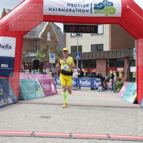 10.05.2026 - 8. Wedeler Halbmarathon Yannick Fuchs http://msf.ph/oto/9729186 10.05.2026 12:14:52 Ziel 27, 231, 1009, 1021 meine-sportfotos.de