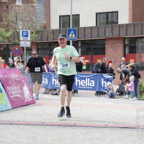 10.05.2026 - 8. Wedeler Halbmarathon Yannick Fuchs http://msf.ph/oto/9729485 10.05.2026 12:15:20 Ziel 338 meine-sportfotos.de