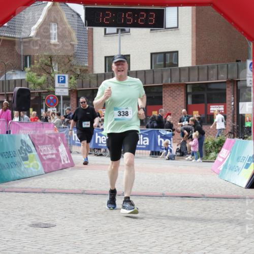 10.05.2026 - 8. Wedeler Halbmarathon Yannick Fuchs http://msf.ph/oto/9729518 10.05.2026 12:15:21 Ziel 338, 2194 meine-sportfotos.de