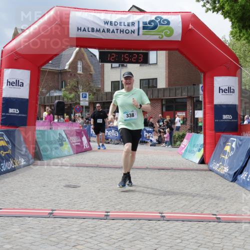 10.05.2026 - 8. Wedeler Halbmarathon Yannick Fuchs http://msf.ph/oto/9729527 10.05.2026 12:15:21 Ziel 338, 2194 meine-sportfotos.de