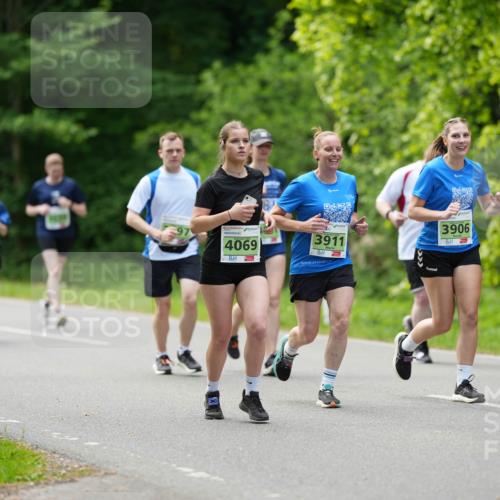 09.05.2026 - Störlauf LAZAROV Photography http://msf.ph/oto/9729755 09.05.2026 17:04:38 Laufen 12, 4069, 3911, 3906 meine-sportfotos.de