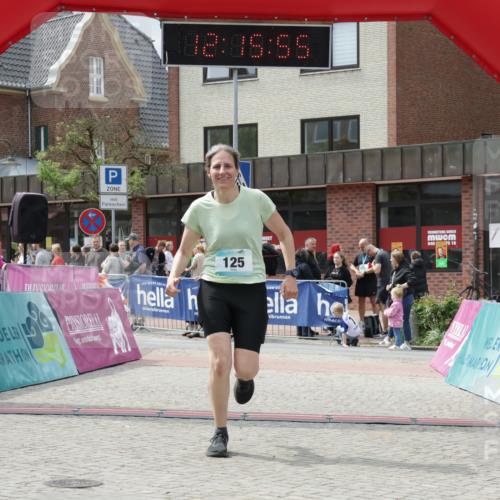 10.05.2026 - 8. Wedeler Halbmarathon Yannick Fuchs http://msf.ph/oto/9729780 10.05.2026 12:15:53 Ziel 125, 2028 meine-sportfotos.de