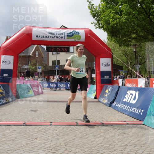 10.05.2026 - 8. Wedeler Halbmarathon Yannick Fuchs http://msf.ph/oto/9729787 10.05.2026 12:15:54 Ziel 125, 2028 meine-sportfotos.de