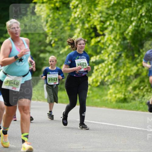 09.05.2026 - Störlauf LAZAROV Photography http://msf.ph/oto/9729833 09.05.2026 17:05:14 Laufen 40, 38, 3648, 3943, 2867, 3617 meine-sportfotos.de