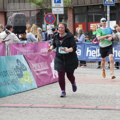 10.05.2026 - 8. Wedeler Halbmarathon Yannick Fuchs http://msf.ph/oto/9729845 10.05.2026 11:44:00 Ziel 921, 1007, 2022 meine-sportfotos.de