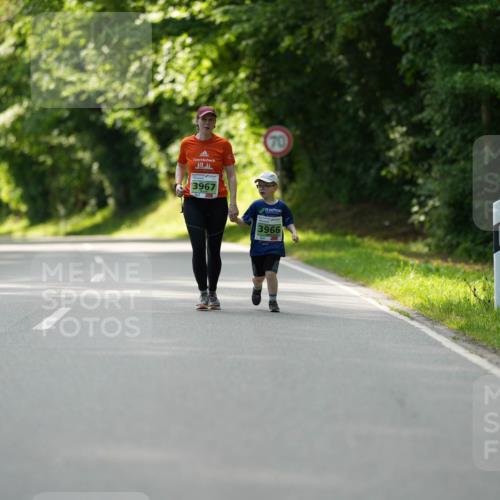 09.05.2026 - Störlauf LAZAROV Photography http://msf.ph/oto/9729934 09.05.2026 17:07:02 Laufen 3967, 3966 meine-sportfotos.de