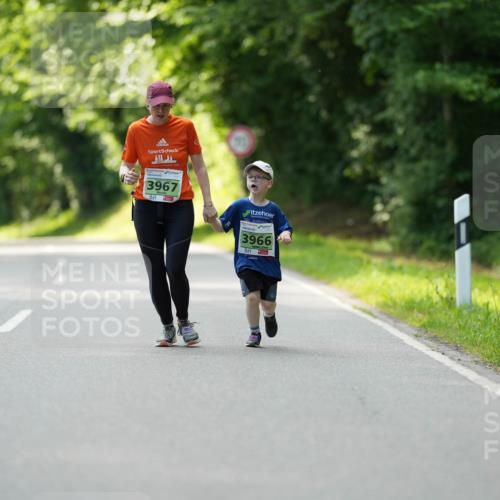 09.05.2026 - Störlauf LAZAROV Photography http://msf.ph/oto/9729939 09.05.2026 17:07:05 Laufen 3967, 3966 meine-sportfotos.de