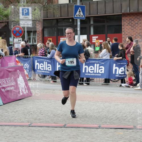 10.05.2026 - 8. Wedeler Halbmarathon Yannick Fuchs http://msf.ph/oto/9729998 10.05.2026 11:44:09 Ziel 195, 1016 meine-sportfotos.de