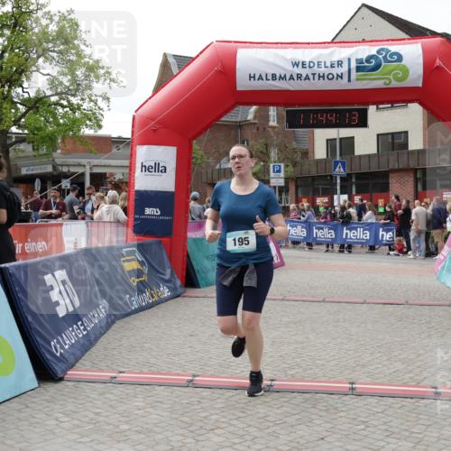 10.05.2026 - 8. Wedeler Halbmarathon Yannick Fuchs http://msf.ph/oto/9730041 10.05.2026 11:44:11 Ziel 195, 1016 meine-sportfotos.de