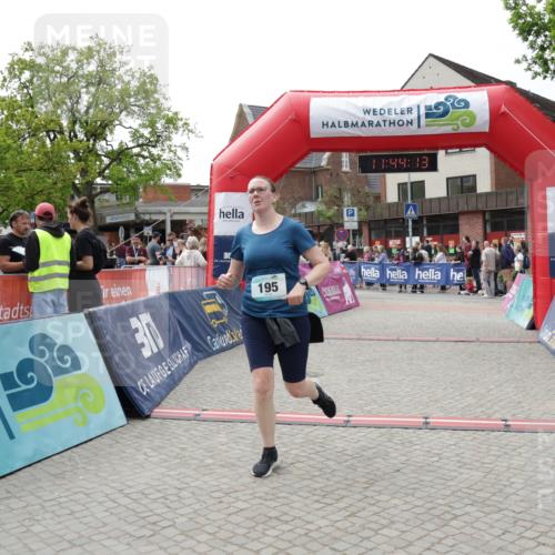 10.05.2026 - 8. Wedeler Halbmarathon Yannick Fuchs http://msf.ph/oto/9730048 10.05.2026 11:44:12 Ziel 195 meine-sportfotos.de