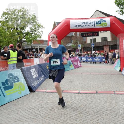 10.05.2026 - 8. Wedeler Halbmarathon Yannick Fuchs http://msf.ph/oto/9730054 10.05.2026 11:44:12 Ziel 195 meine-sportfotos.de