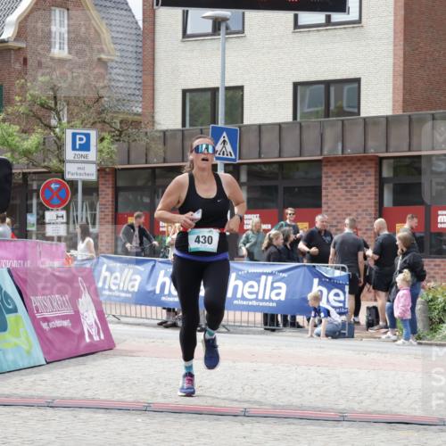 10.05.2026 - 8. Wedeler Halbmarathon Yannick Fuchs http://msf.ph/oto/9730267 10.05.2026 12:16:35 Ziel 430 meine-sportfotos.de