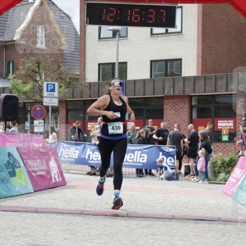 10.05.2026 - 8. Wedeler Halbmarathon Yannick Fuchs http://msf.ph/oto/9730274 10.05.2026 12:16:35 Ziel 430 meine-sportfotos.de