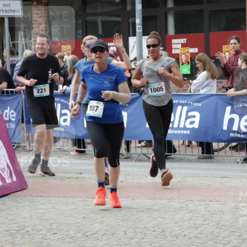 10.05.2026 - 8. Wedeler Halbmarathon Yannick Fuchs http://msf.ph/oto/9730288 10.05.2026 11:44:30 Ziel 221, 907 meine-sportfotos.de
