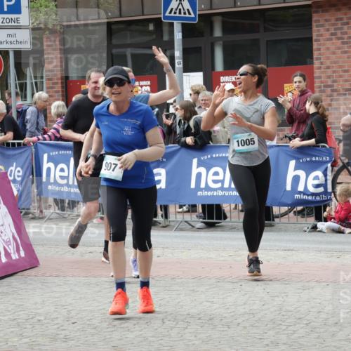 10.05.2026 - 8. Wedeler Halbmarathon Yannick Fuchs http://msf.ph/oto/9730298 10.05.2026 11:44:31 Ziel 221, 907 meine-sportfotos.de