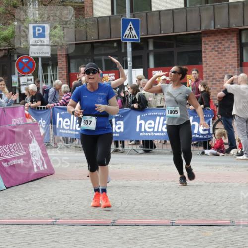 10.05.2026 - 8. Wedeler Halbmarathon Yannick Fuchs http://msf.ph/oto/9730308 10.05.2026 11:44:31 Ziel 221, 907 meine-sportfotos.de