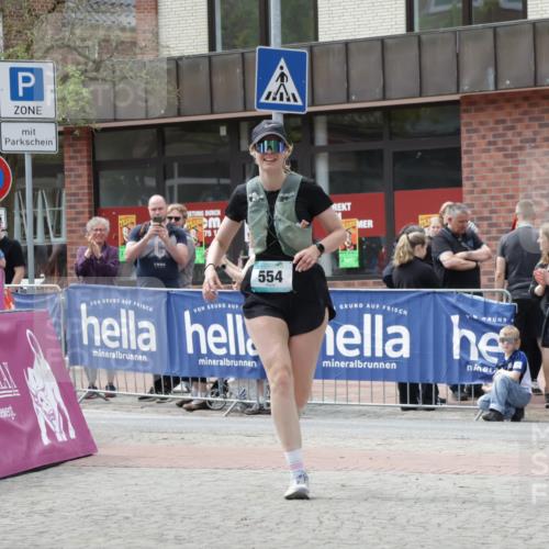 10.05.2026 - 8. Wedeler Halbmarathon Yannick Fuchs http://msf.ph/oto/9730615 10.05.2026 12:18:03 Ziel 554 meine-sportfotos.de
