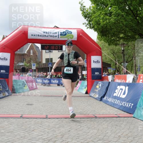 10.05.2026 - 8. Wedeler Halbmarathon Yannick Fuchs http://msf.ph/oto/9730664 10.05.2026 12:18:05 Ziel 554, 685 meine-sportfotos.de
