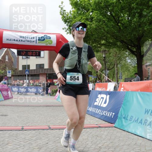 10.05.2026 - 8. Wedeler Halbmarathon Yannick Fuchs http://msf.ph/oto/9730680 10.05.2026 12:18:05 Ziel 554, 685 meine-sportfotos.de