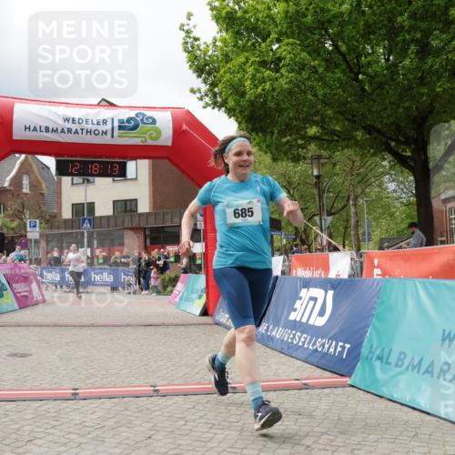 10.05.2026 - 8. Wedeler Halbmarathon Yannick Fuchs http://msf.ph/oto/9730752 10.05.2026 12:18:11 Ziel 685, 2055 meine-sportfotos.de