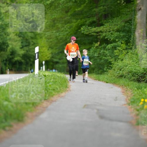 09.05.2026 - Störlauf LAZAROV Photography http://msf.ph/oto/9730841 09.05.2026 17:41:29 Laufen 3967, 3966 meine-sportfotos.de