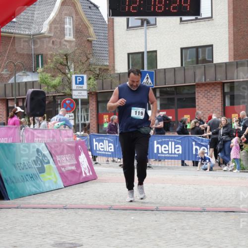 10.05.2026 - 8. Wedeler Halbmarathon Yannick Fuchs http://msf.ph/oto/9730843 10.05.2026 12:18:22 Ziel 119 meine-sportfotos.de