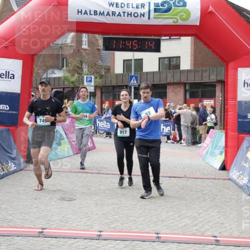 10.05.2026 - 8. Wedeler Halbmarathon Yannick Fuchs http://msf.ph/oto/9730962 10.05.2026 11:45:12 Ziel 52, 233, 749, 756, 917, 918 meine-sportfotos.de