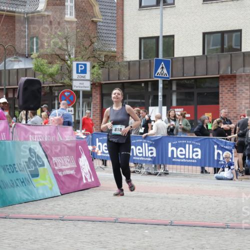 10.05.2026 - 8. Wedeler Halbmarathon Yannick Fuchs http://msf.ph/oto/9730978 10.05.2026 12:18:56 Ziel 818 meine-sportfotos.de