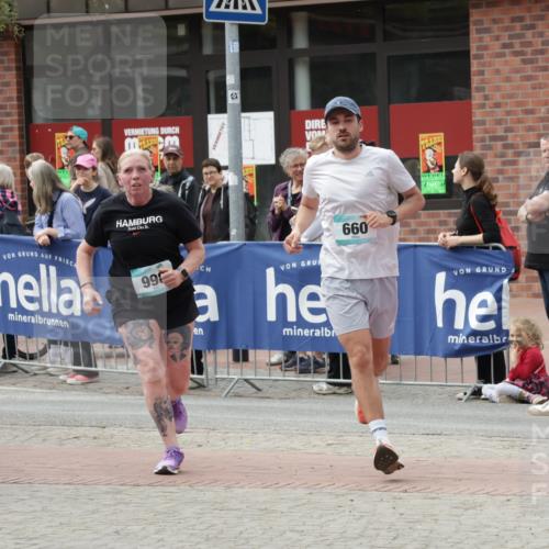 10.05.2026 - 8. Wedeler Halbmarathon Yannick Fuchs http://msf.ph/oto/9731065 10.05.2026 11:45:18 Ziel 660, 918, 998 meine-sportfotos.de