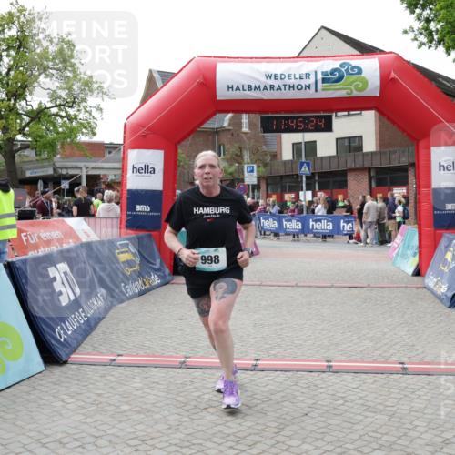 10.05.2026 - 8. Wedeler Halbmarathon Yannick Fuchs http://msf.ph/oto/9731144 10.05.2026 11:45:22 Ziel 660, 998 meine-sportfotos.de