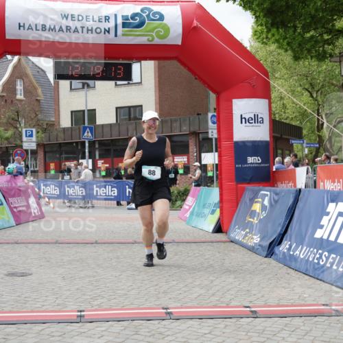 10.05.2026 - 8. Wedeler Halbmarathon Yannick Fuchs http://msf.ph/oto/9731151 10.05.2026 12:19:11 Ziel 88 meine-sportfotos.de