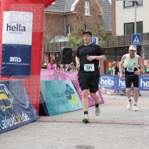 10.05.2026 - 8. Wedeler Halbmarathon Yannick Fuchs http://msf.ph/oto/9731229 10.05.2026 12:19:25 Ziel 321, 708 meine-sportfotos.de