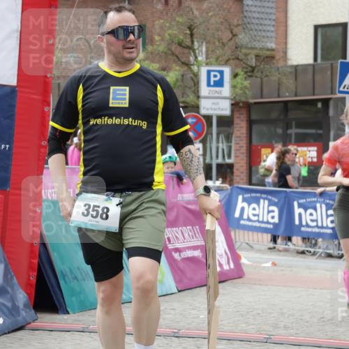 10.05.2026 - 8. Wedeler Halbmarathon Yannick Fuchs http://msf.ph/oto/9731370 10.05.2026 12:19:35 Ziel 242, 358, 2012 meine-sportfotos.de
