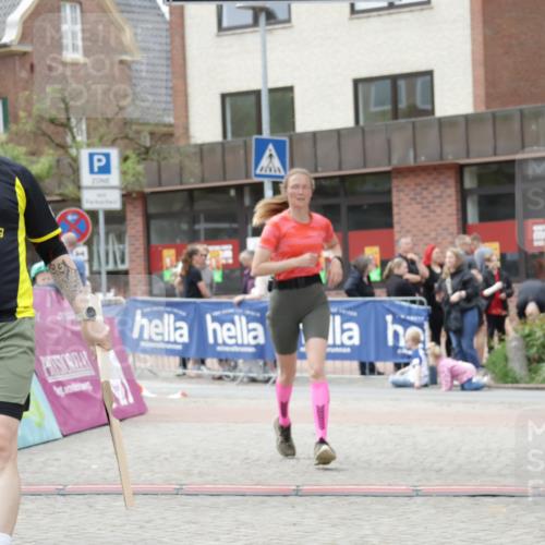 10.05.2026 - 8. Wedeler Halbmarathon Yannick Fuchs http://msf.ph/oto/9731376 10.05.2026 12:19:35 Ziel 242, 358, 2012 meine-sportfotos.de