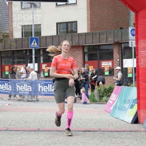 10.05.2026 - 8. Wedeler Halbmarathon Yannick Fuchs http://msf.ph/oto/9731384 10.05.2026 12:19:36 Ziel 242, 358, 2012 meine-sportfotos.de