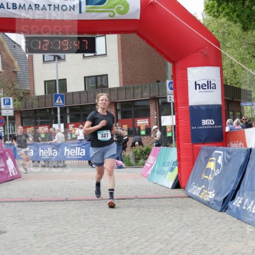 10.05.2026 - 8. Wedeler Halbmarathon Yannick Fuchs http://msf.ph/oto/9731476 10.05.2026 12:19:45 Ziel 327, 1057 meine-sportfotos.de
