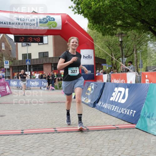 10.05.2026 - 8. Wedeler Halbmarathon Yannick Fuchs http://msf.ph/oto/9731490 10.05.2026 12:19:46 Ziel 327, 1057 meine-sportfotos.de