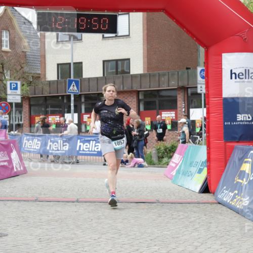 10.05.2026 - 8. Wedeler Halbmarathon Yannick Fuchs http://msf.ph/oto/9731514 10.05.2026 12:19:48 Ziel 327, 1057 meine-sportfotos.de