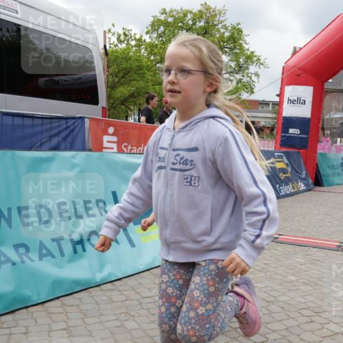 10.05.2026 - 8. Wedeler Halbmarathon Yannick Fuchs http://msf.ph/oto/9731632 10.05.2026 12:21:08 Ziel 556 meine-sportfotos.de