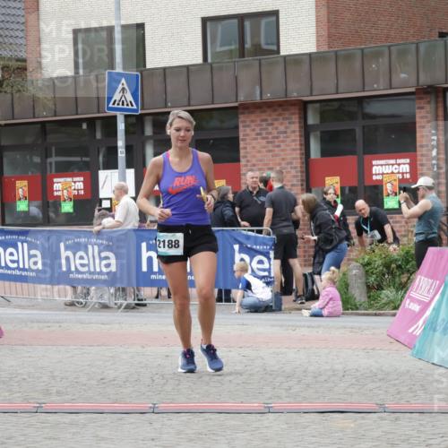 10.05.2026 - 8. Wedeler Halbmarathon Yannick Fuchs http://msf.ph/oto/9731652 10.05.2026 12:21:12 Ziel 2188 meine-sportfotos.de