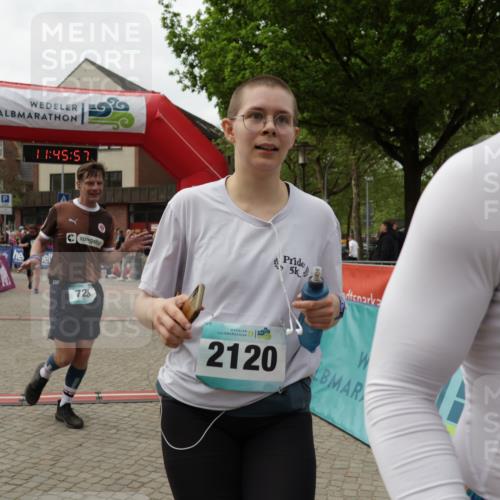 10.05.2026 - 8. Wedeler Halbmarathon Yannick Fuchs http://msf.ph/oto/9731653 10.05.2026 11:45:55 Ziel 443, 725, 759, 2120 meine-sportfotos.de