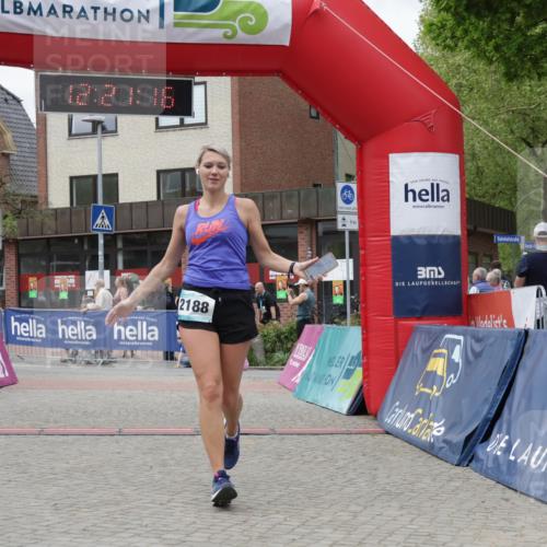 10.05.2026 - 8. Wedeler Halbmarathon Yannick Fuchs http://msf.ph/oto/9731677 10.05.2026 12:21:14 Ziel 93, 2188 meine-sportfotos.de